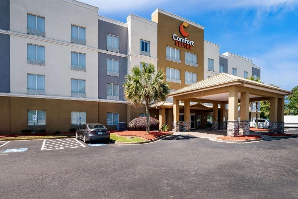 Comfort Suites Columbia at Harbison Main image